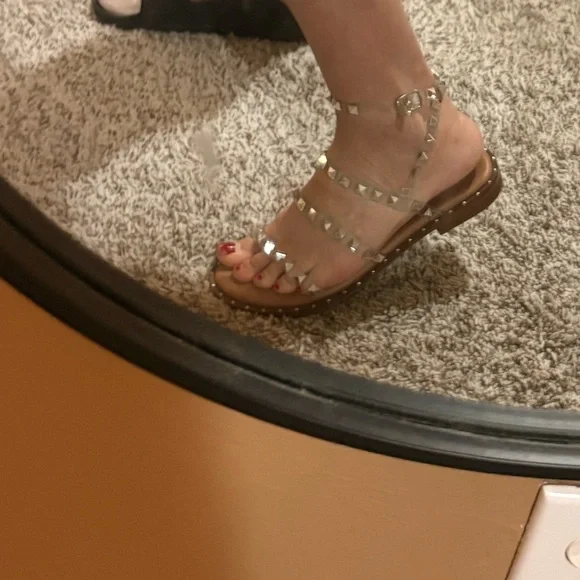 Steve Madden Tan Sandals with Silver Studs - Picture 3 of 3
